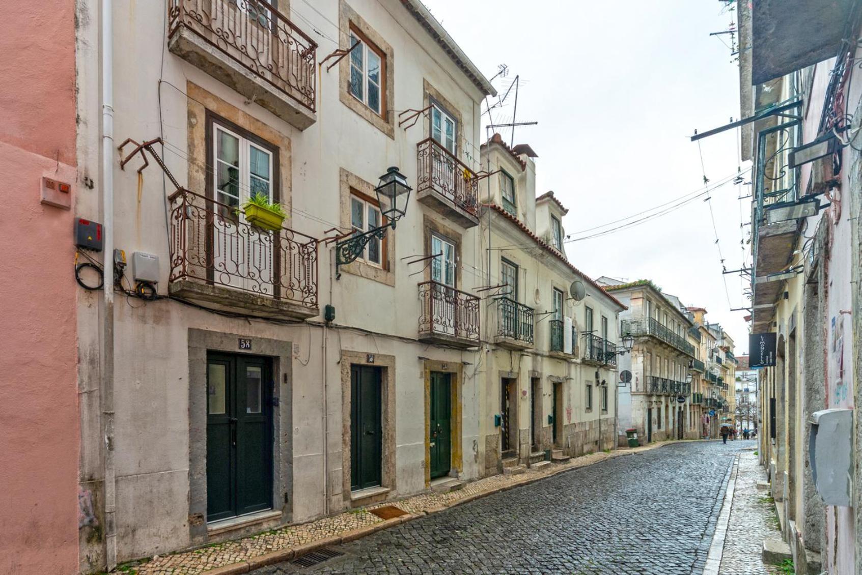 Apartment In Bairro Alto 1 - Lisbon Charm Exteriör bild